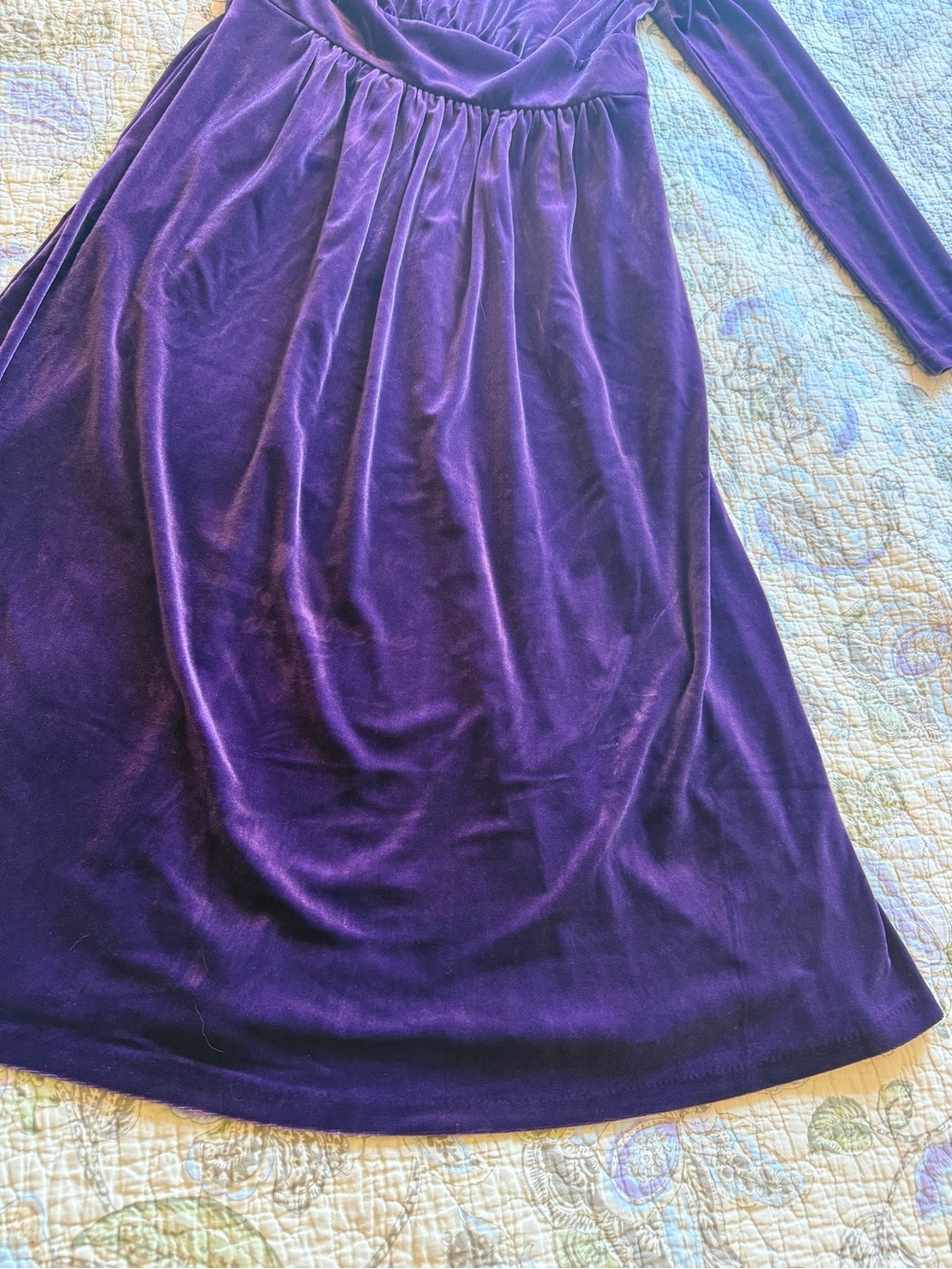 Boden Thea purple velvet midi dress NWT - Picture 4 of 15